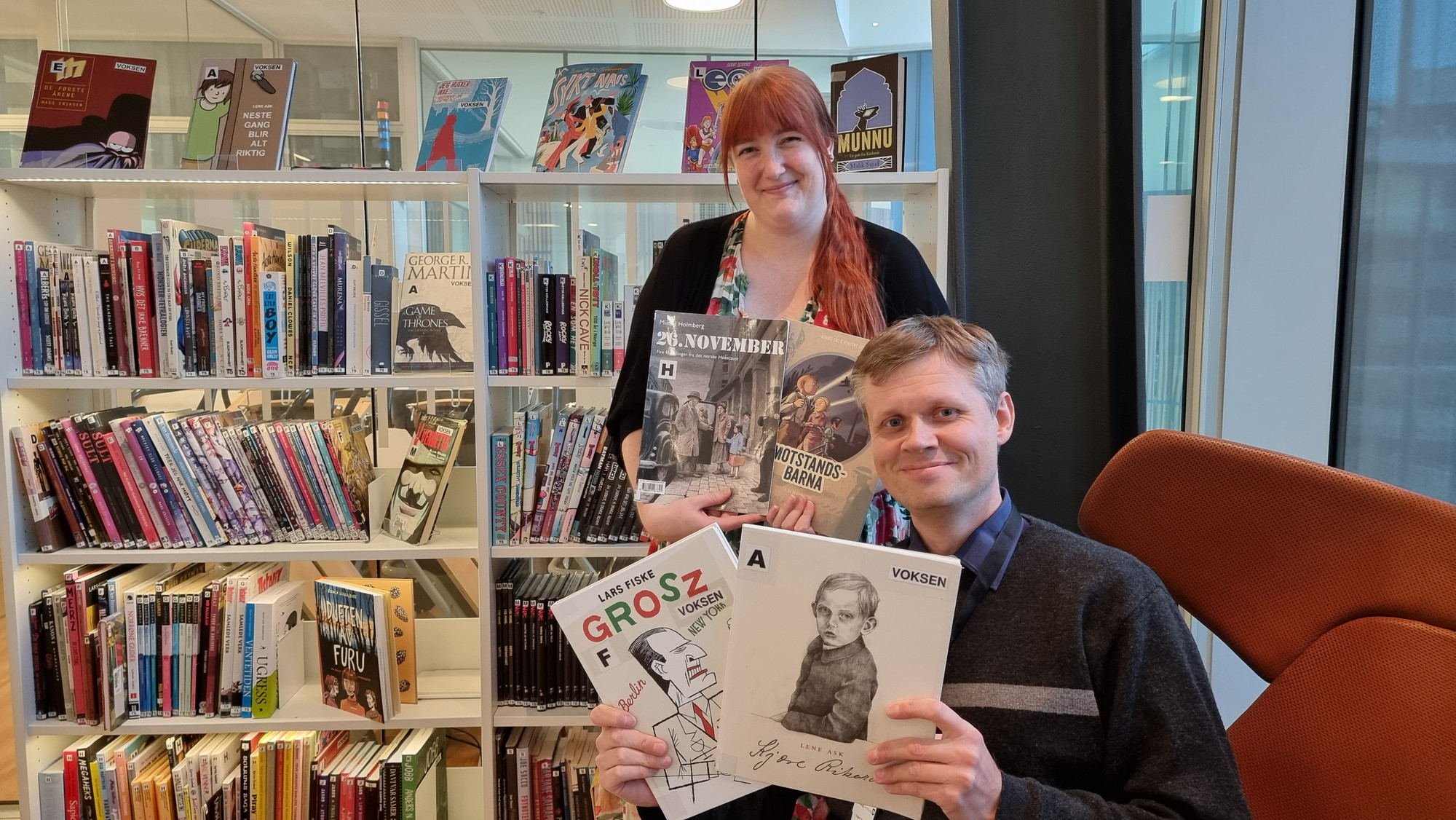 Bibliotekarer Torbjørn Oppedal, som har ansvar for formidling og arrangement til voksne, og Benedicte Wessel, barnebibliotekar med ansvar for formidling til barn. 