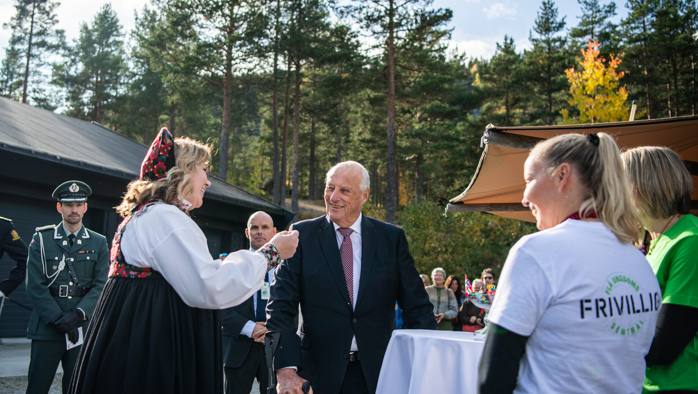 Kong Harald besøker Flå kommune torsdag.