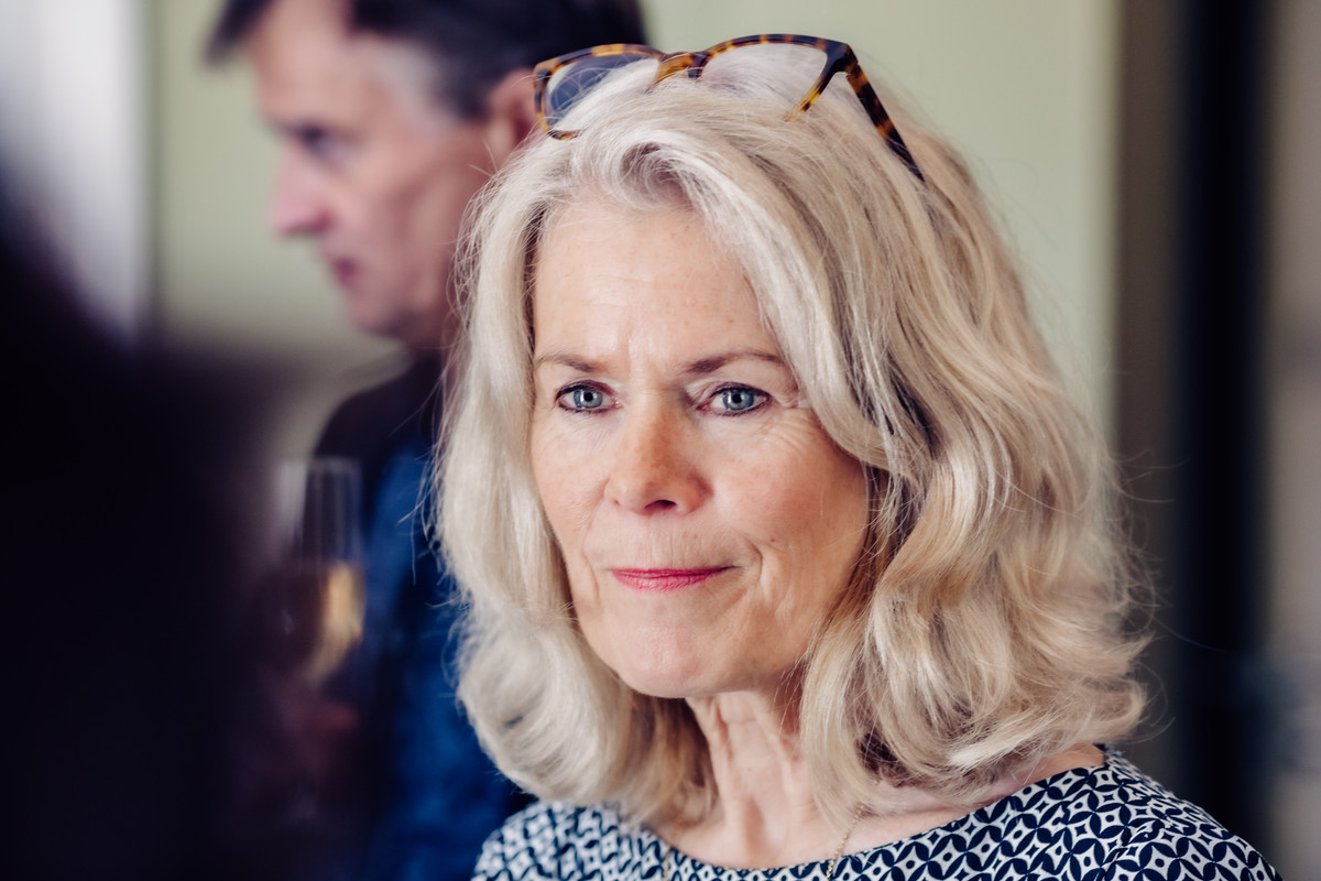 Grete Brochmann ved tildeling av en Fritt Ords Honnør i 2020. 